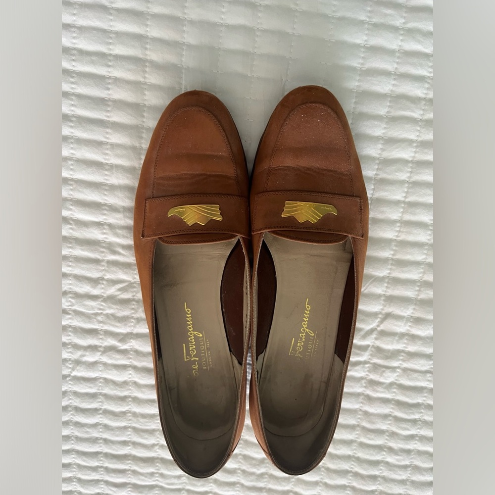Leather shoes